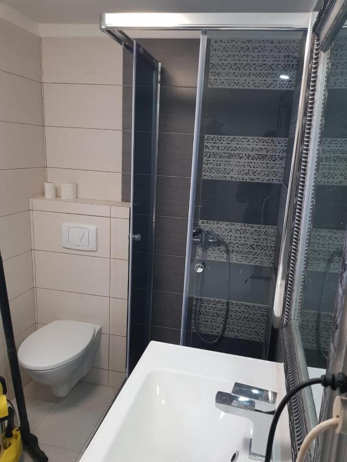 Horska Chata V Srdci Kremnickych Hor Banská Bystrica Buitenkant foto