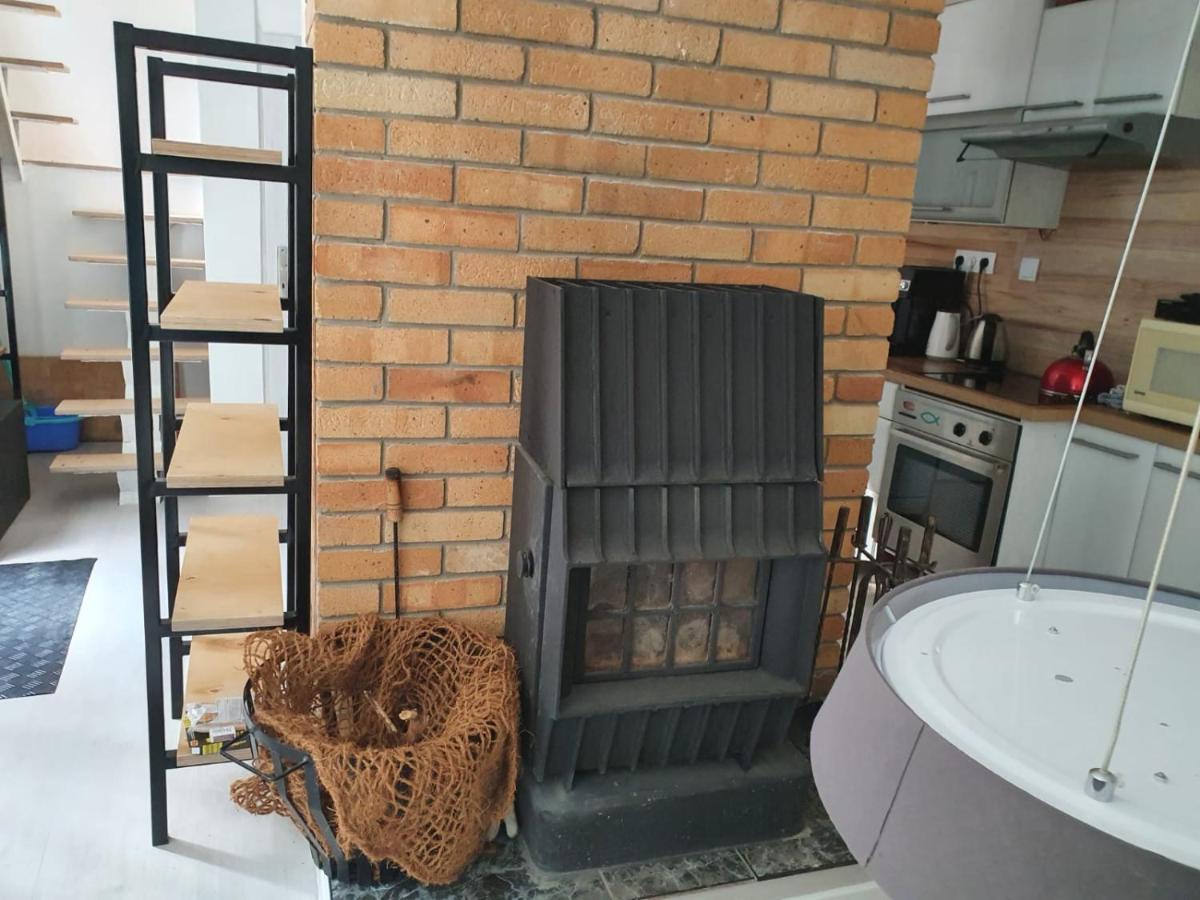 Horska Chata V Srdci Kremnickych Hor Banská Bystrica Buitenkant foto